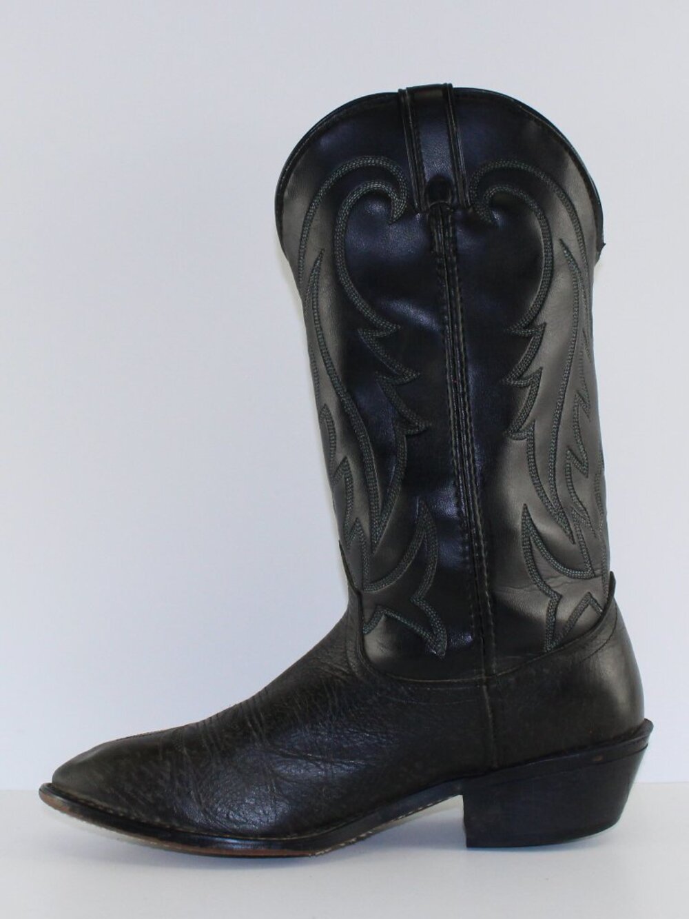 Laredo Black Leather Cowboy Boots (US 9.5 EE) - Picture 3 of 12